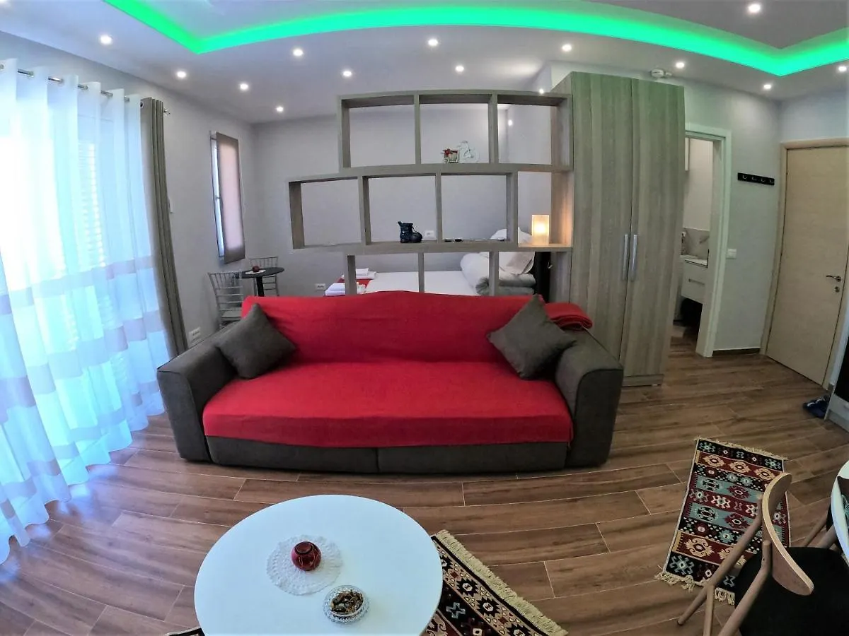 Eni'S Apartments Tirana 0*,