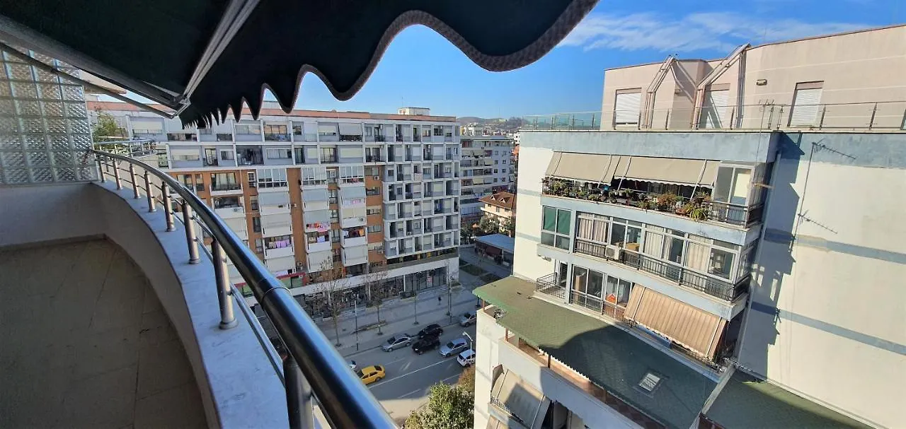 Eni'S Apartments Tirana