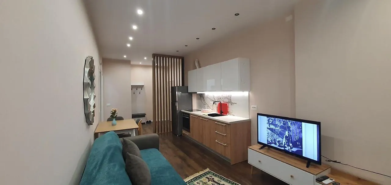 Eni'S Apartments Tirana