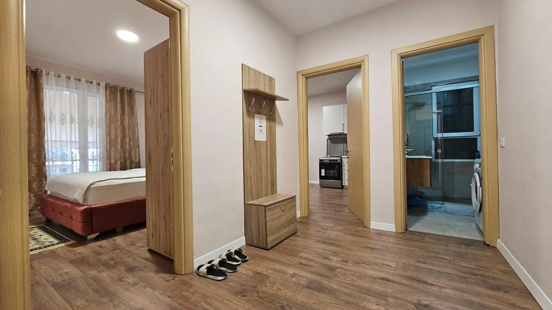 Eni'S Apartments Tirana 0*,  Albania