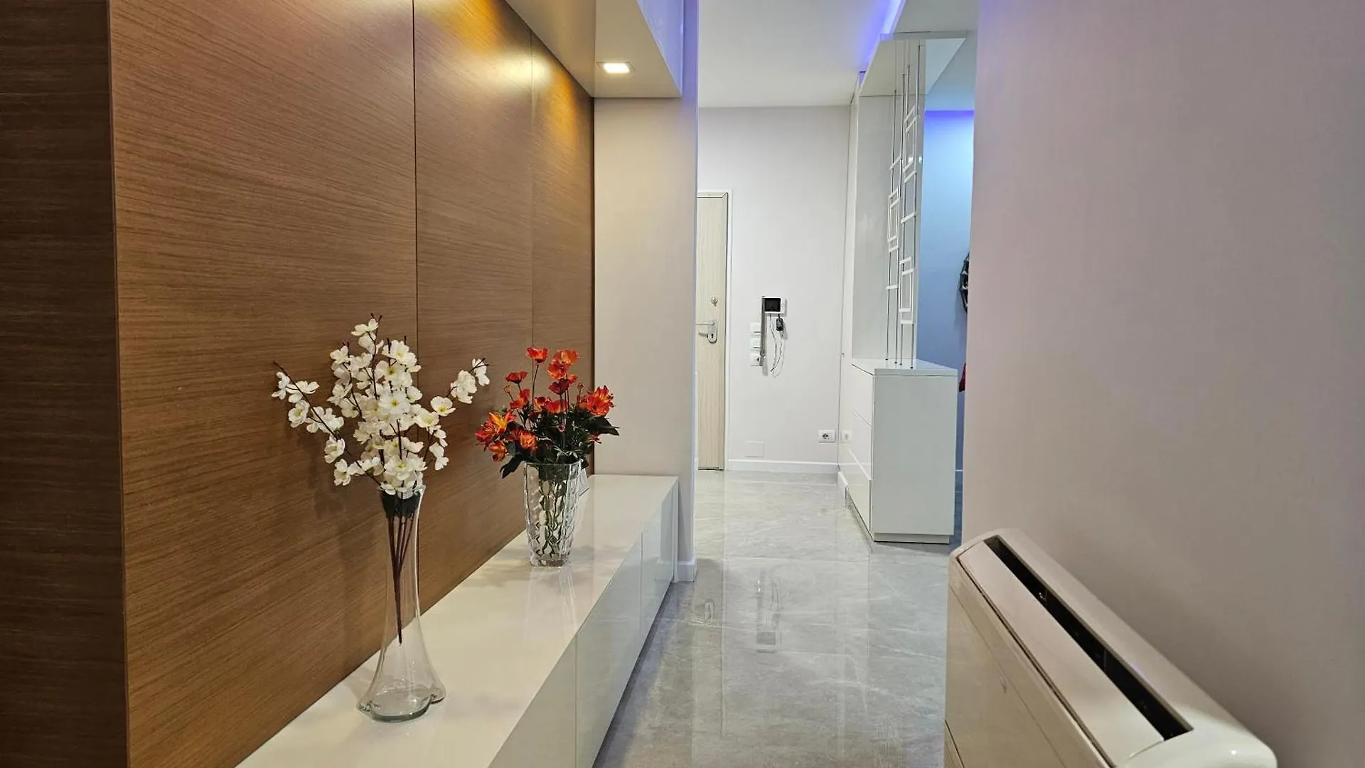 Eni'S Apartments Tirana 0*,